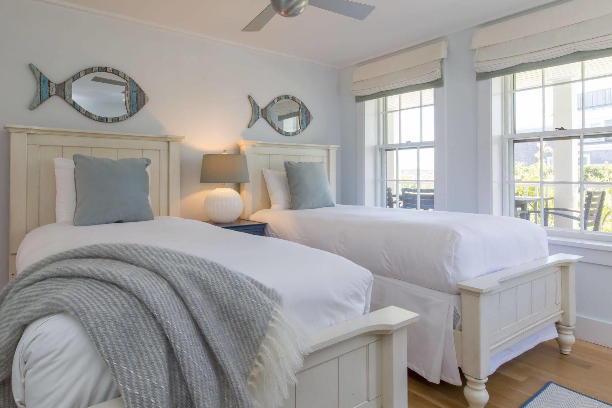 Harborview Nantucket Hotel Екстериор снимка